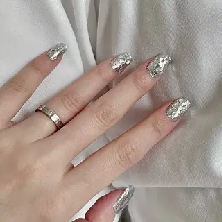 ネイル リ シホウのネイルデザイン