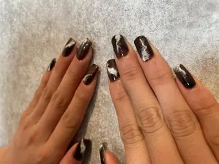 セミロング ネイル 大田 美笛香のネイルデザイン