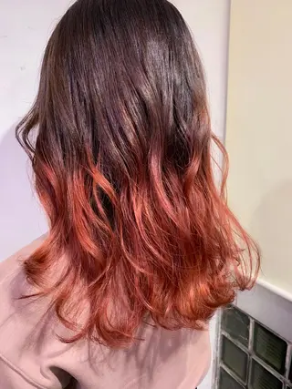 セミロング カラー 平 ちひろのヘアスタイル