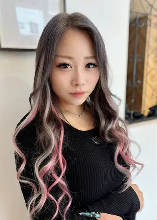 ロング カラー 🍒しの🍒 透明感カラー/カットのヘアスタイル