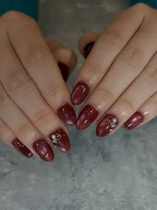 ネイル nalu🐚 京橋｜Rommyのネイルデザイン