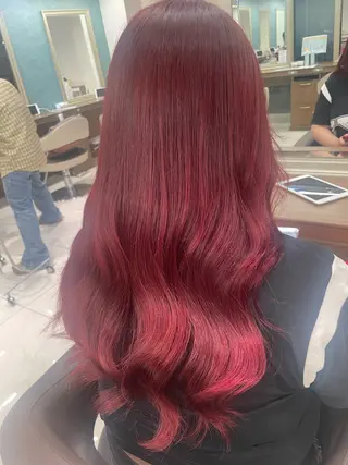 カラー 小池 絢女のヘアスタイル