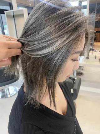 ショート カラー パーマ ヘアアレンジ マツエク・マツパ アイブロウ 井上 一平のヘアスタイル