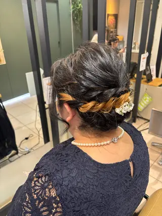 ヘアアレンジ SALOWIN銀座Suite店所属・渡邉 菜那のヘアスタイル