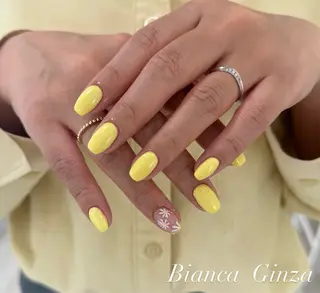 ネイル Bianca  銀座 Nagataのネイルデザイン