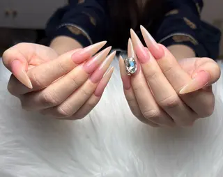 ネイル なな_ CloudyChanのネイルデザイン