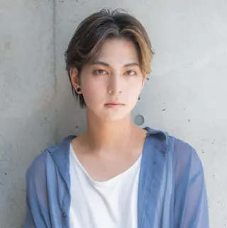 パーマ メンズ ユージ ✂︎ パーマ＆ハイトーンのヘアスタイル