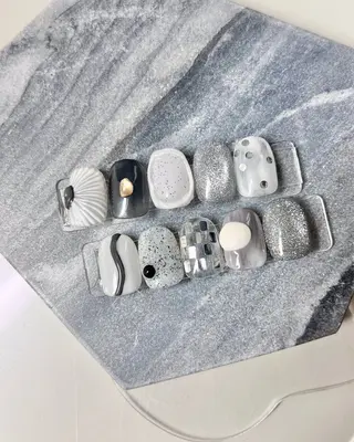 ネイル 深田 美雪のネイルデザイン