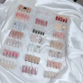 ネイル CeCe Garden所属・CeCeGarden ✨️キラキラワンホンのネイルデザイン