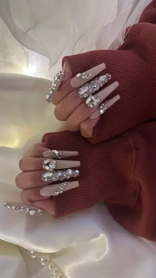 ネイル Nailsalon SKiのネイルデザイン