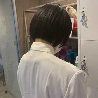 ショート カラー ウルフカット 811 大阪梅田 ウルフのヘアスタイル