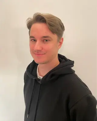 ショート 韓国ナチュラル・ ベージュ/落合夏希のヘアスタイル