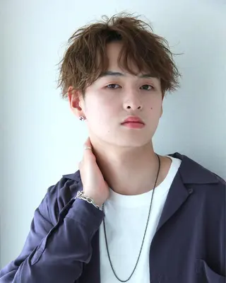 カラー パーマ メンズ FERIA fam 小林勇太のヘアスタイル