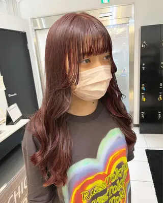 セミロング カラー ヘアアレンジ channel所属・Natsumi ❤︎のヘアスタイル