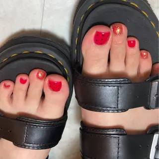 ネイル 二宮 朋美のネイルデザイン