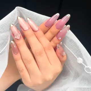 ネイル Rie Beauty所属・リエ ビューティのネイルデザイン