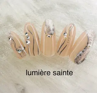 ネイル lumière saintenailのネイルデザイン