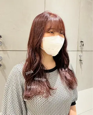 ロング カラー 艶感/ナチュラル 🩵amiのヘアスタイル