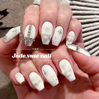 ネイル ✰Jade.vase 银座のネイルデザイン