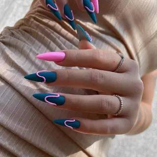 ネイル 鈴木 叶のネイルデザイン