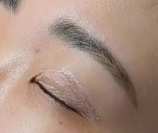 アイブロウ エンヘアラウンジ所属・suzuki ☆のマツエク・マツパデザイン