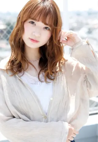 セミロング カラー パーマ 🌙FLYCKA ☀️縮毛矯正のヘアスタイル