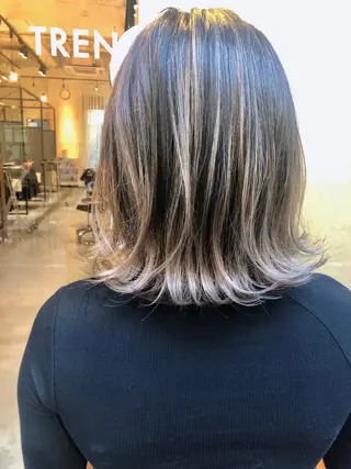 カラー ミディアム ⭐️Shelter by TOKYO⭐️のヘアスタイル