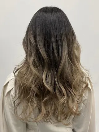 ミディアム 【公式】amble luxe池袋東口🩷のヘアスタイル