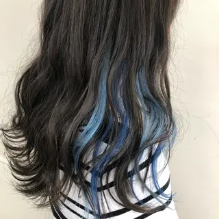 セミロング エクステ ハイトーン 💭黒崎ハルカのヘアスタイル