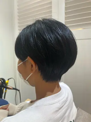 ショート カラー パーマ 香取 康平のヘアスタイル