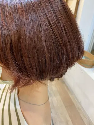 ショート カラー 佐藤 優衣のヘアスタイル