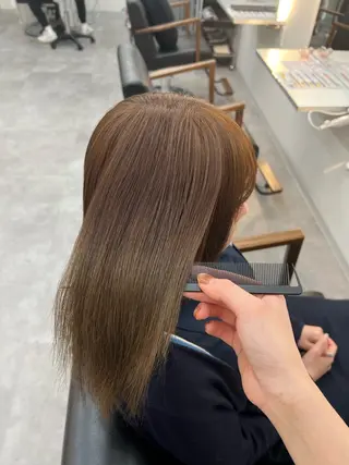 セミロング リエンスクレア川田 髪質改善/ブリーチのヘアスタイル