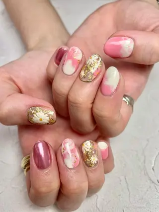 ネイル Nail salon Euphoria所属・Nail salon Euphoriaのネイルデザイン