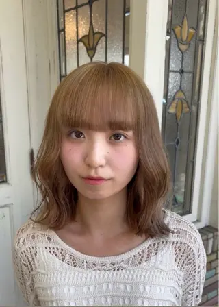 ミディアム カラー いもの こはるのヘアスタイル