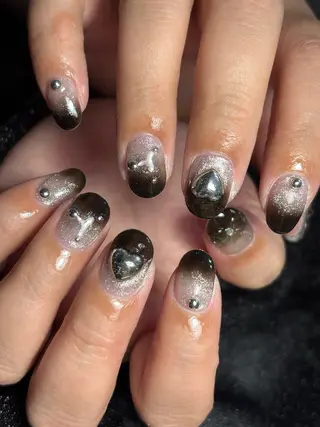 ネイル ✴︎ Delightのネイルデザイン