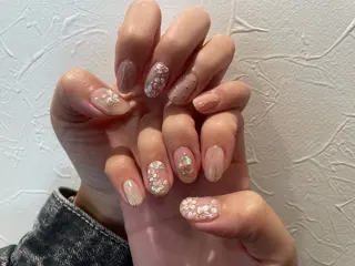 ネイル 佐藤  悠子のネイルデザイン