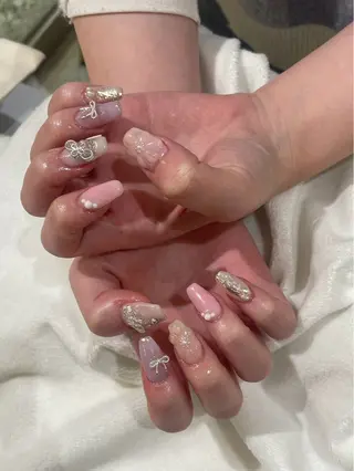 ネイル ꪆৎ平行アーチ ྀི ワカナの眉毛・アイブロウイメージ