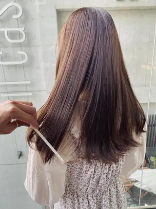 ロング カラー Living所属・ヨシモトリョウ 髪質改善/美髪のヘアスタイル