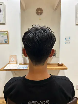 ショート メンズ 根石 結菜のヘアスタイル