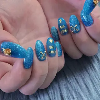 ネイル NOIROUGE所属・NOI ROUGEのネイルデザイン