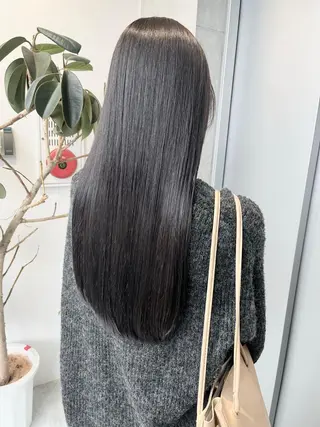 ロング カラー パーマ ヘアアレンジ 透明感/オリーブ/ グレージュ/YUKAのヘアスタイル