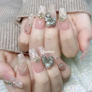 ネイル Queens 榊 まおのネイルデザイン