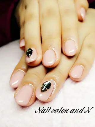ネイル and Nのネイルデザイン