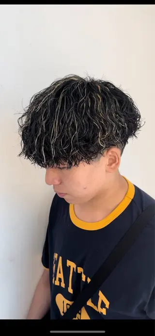 カラー パーマ メンズ 【メンズ特化】 寺田遥輝のヘアスタイル