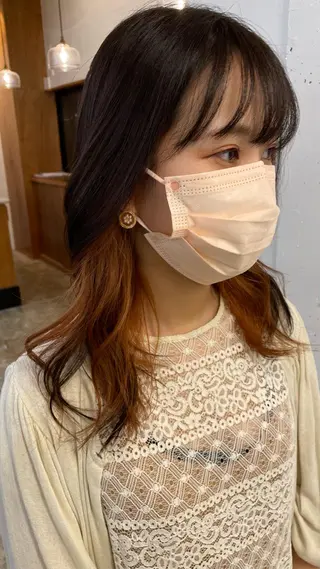 ミディアム オリーブカラー 長谷川のヘアスタイル