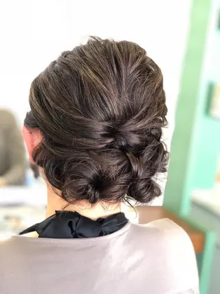 セミロング ヘアアレンジ 若泉 真梨のヘアスタイル