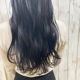 ロング カラー 片柳 美友季のヘアスタイル