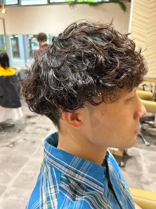 ミディアム 福壽 智也のヘアスタイル