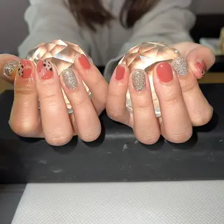 ネイル NAIL Salon IP所属・長谷川 奈緒美のネイルデザイン