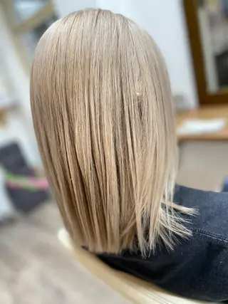 ミディアム LOPEZ LAB所属・🦁LOPEZLAB /RUNA🌙のヘアスタイル